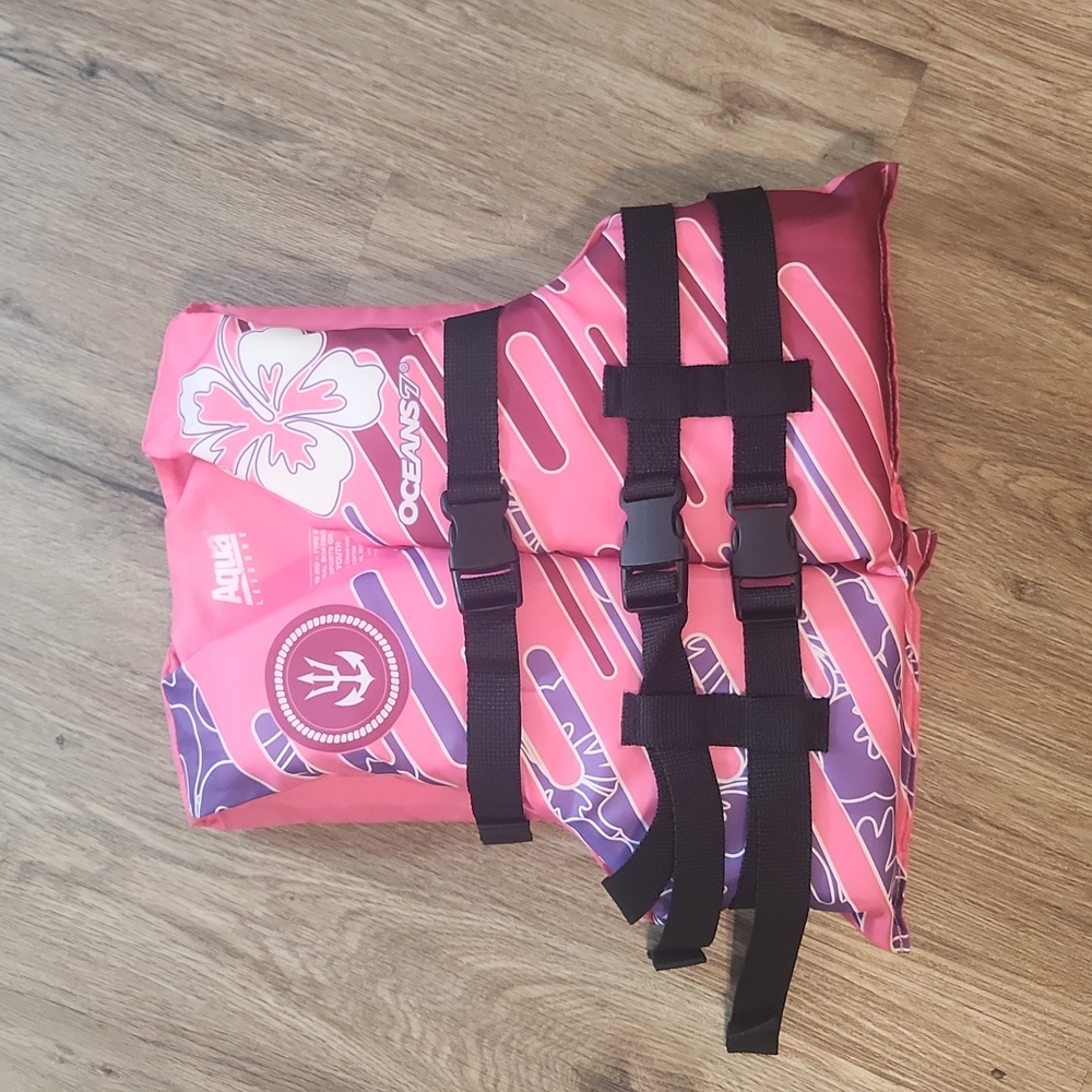 Girls Aqua Leisure Life Vest